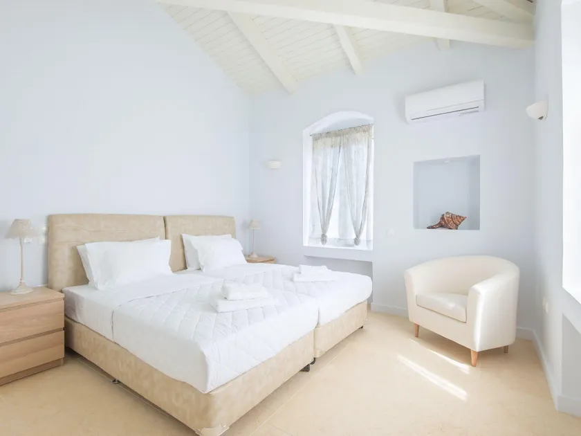 Villa in Peloponnese with pool - Image 1