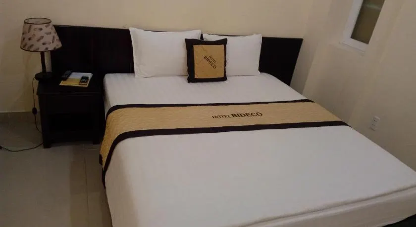 Bideco Hotel - Image 1