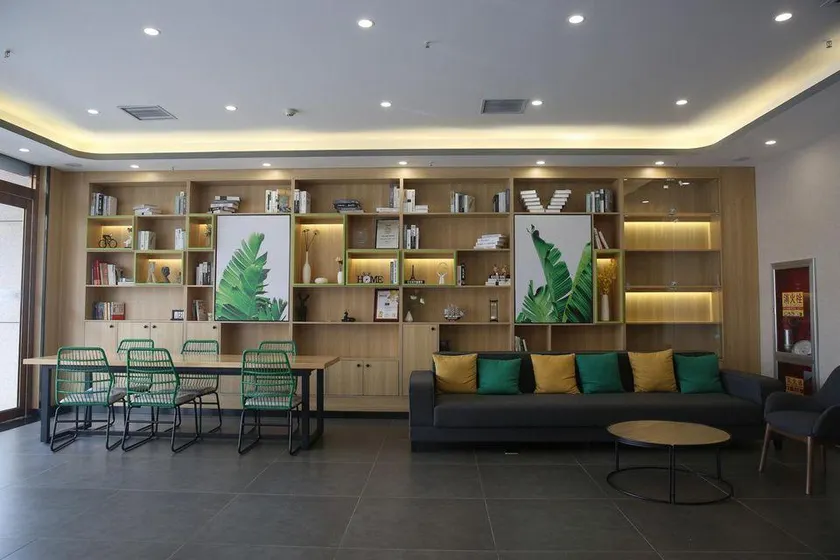 UP AND IN Hotel Shanxi Yulin Yuyang District Jinsha Road - Image 1