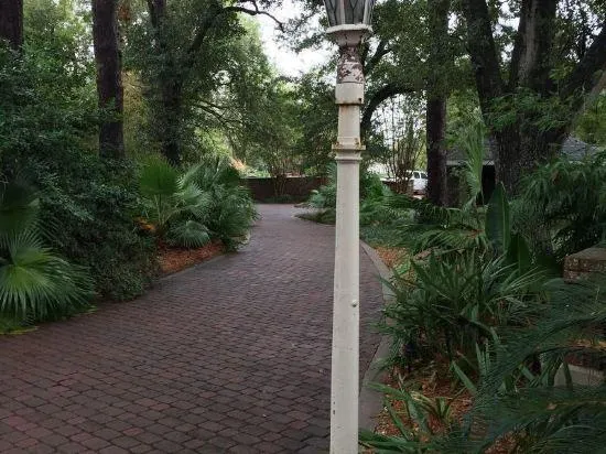 Far View - A Bed & Breakfast Estate - Image 1