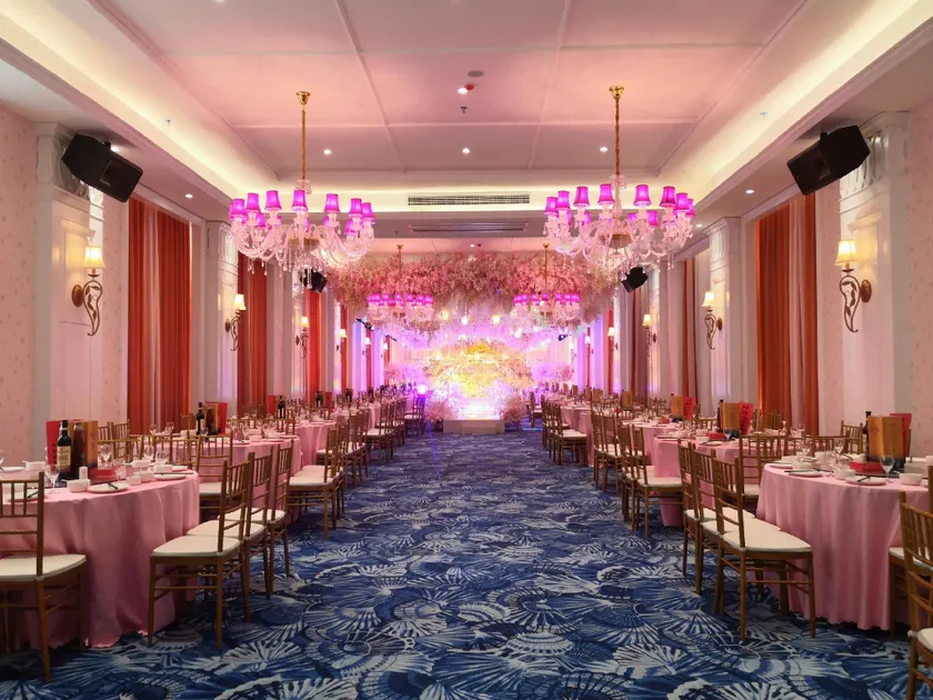 Chongren Mingting Hotel - Image 1