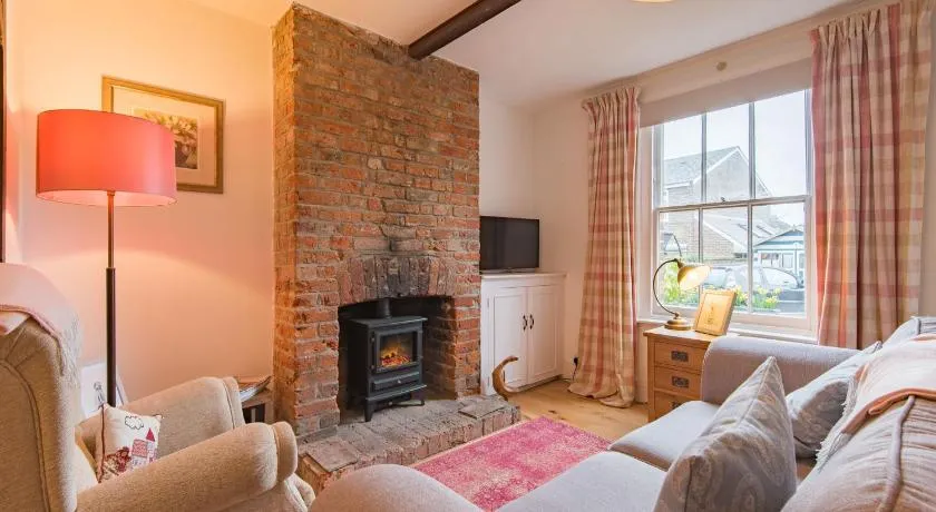 Bunny Cottage by Bloom Stays - Image 1