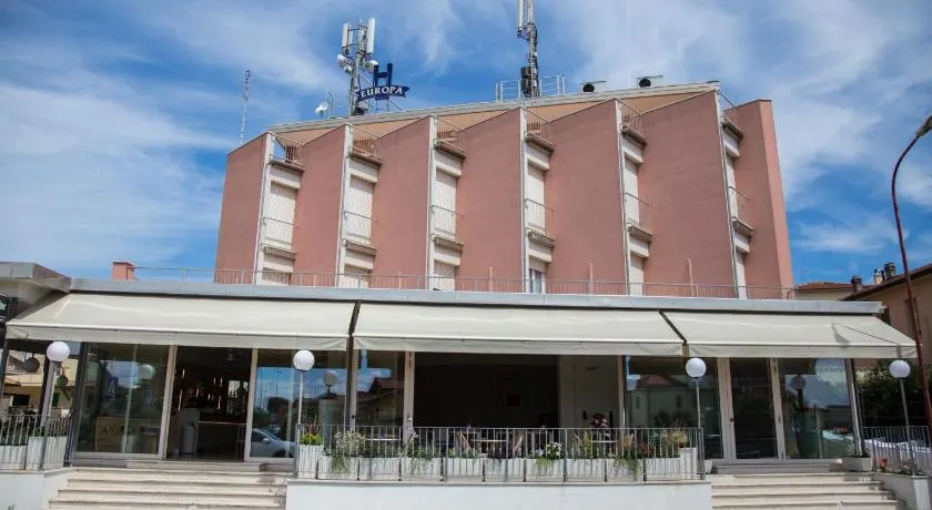 Hotel Turismo Europa - Image 1
