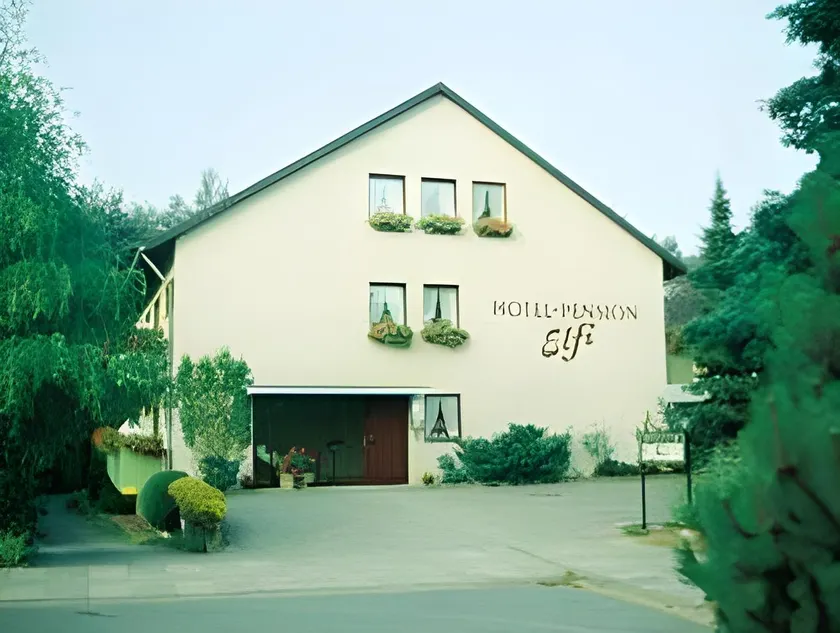 Hotel-Pension Elfi - Image 1