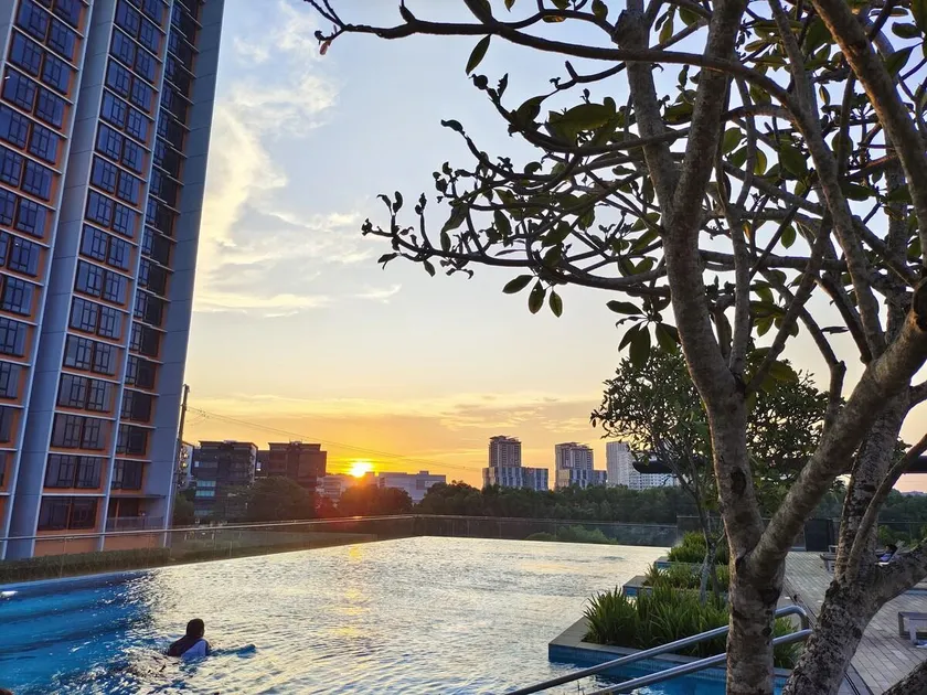 Kanvas Soho Cyberjaya/Netflix/Gym/Jacuzzi/KLIA - Image 1