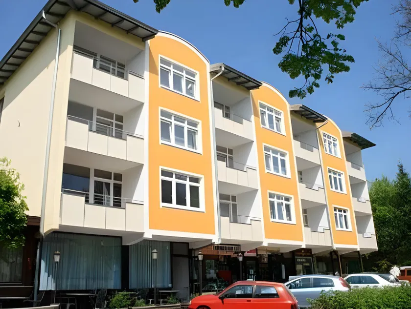 Thermenhotel Sonnenhof - Image 1