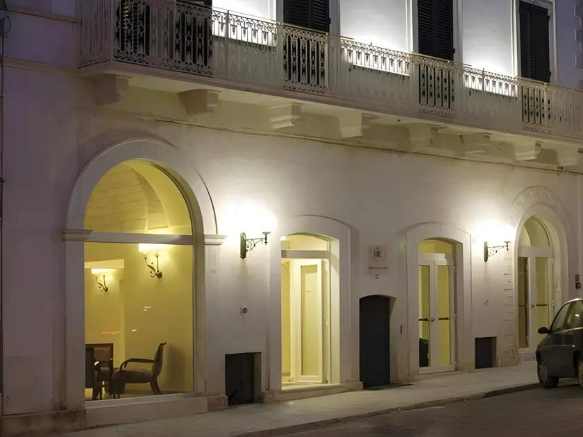Hotel Lanzillotta - Image 1