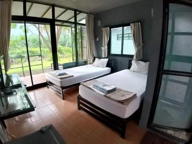 Baan Rim Nam Resort - Image 1