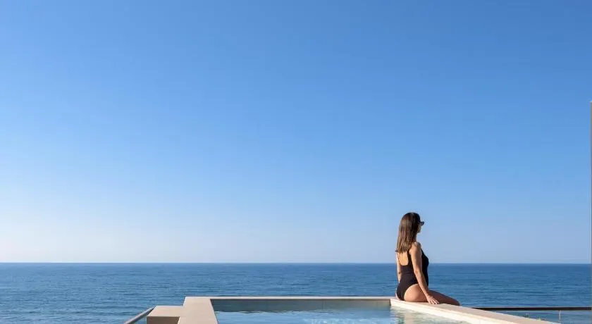 Beachfront Villa With a Private Pool - Image 1