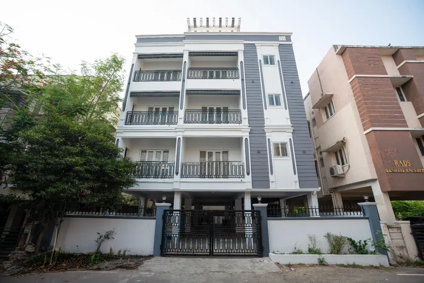 Skyline Suites - Image 1