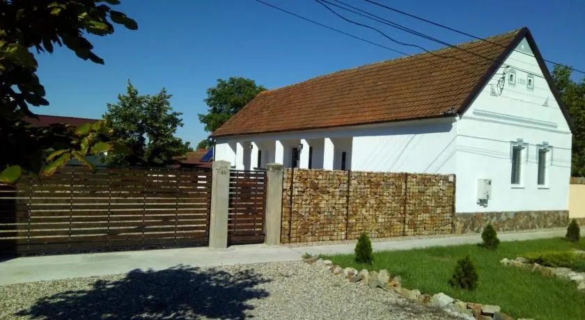 Casa Ago - Guest House - Image 1