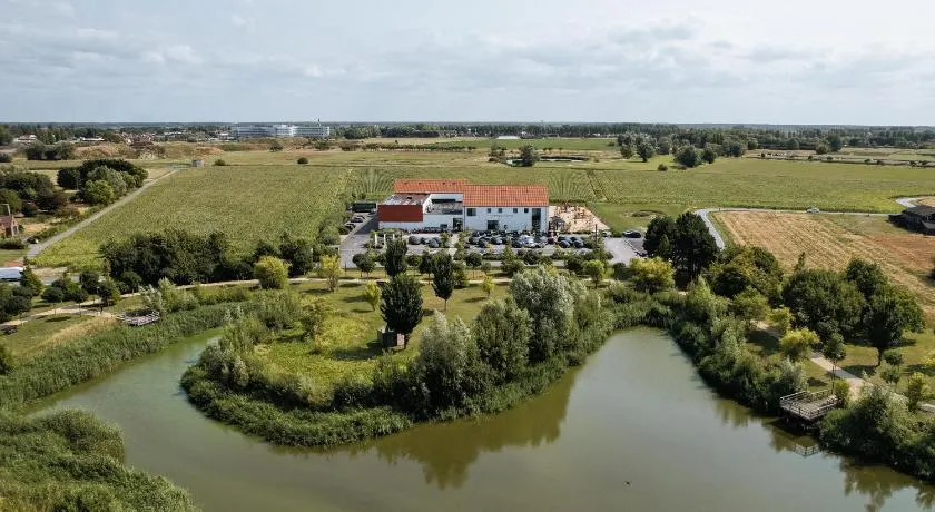 Hotel De Zes Bochten - Image 1