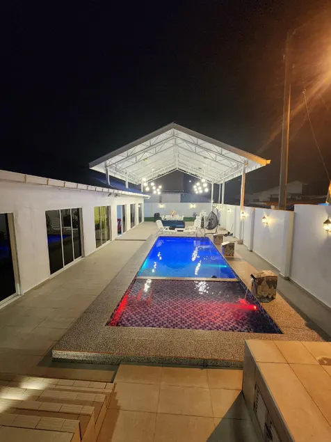 Astana Ria D'Raja Homestay (Private Pool) - Image 1