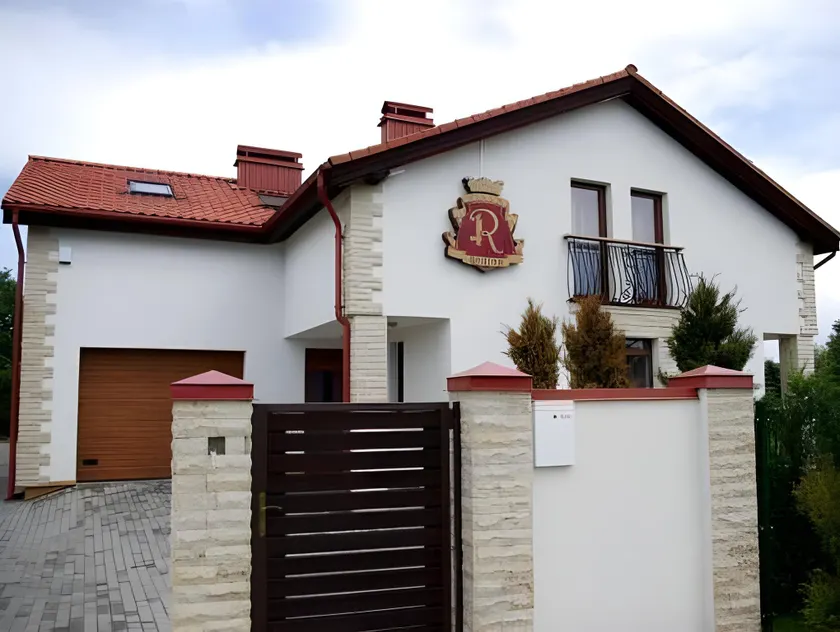 Villa Regina - Apartment Complex Resort in Šventoji - Image 1