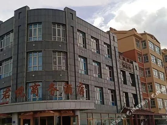 Junyue Business Hotel - Image 1