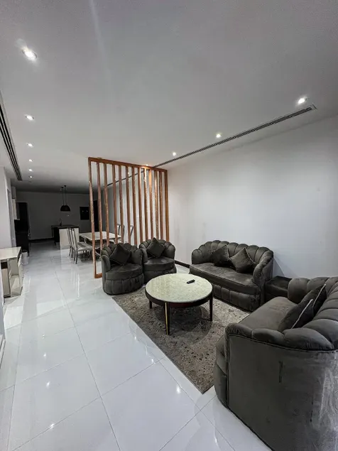 Luxury apartment with sea view in Amwaj - 🔆🌊 شقة فاخرة بأمواج: غرفتا نوم وإطلالة بحرية - Image 1