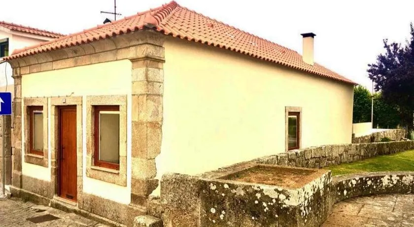 Azurara Martins House - Image 1