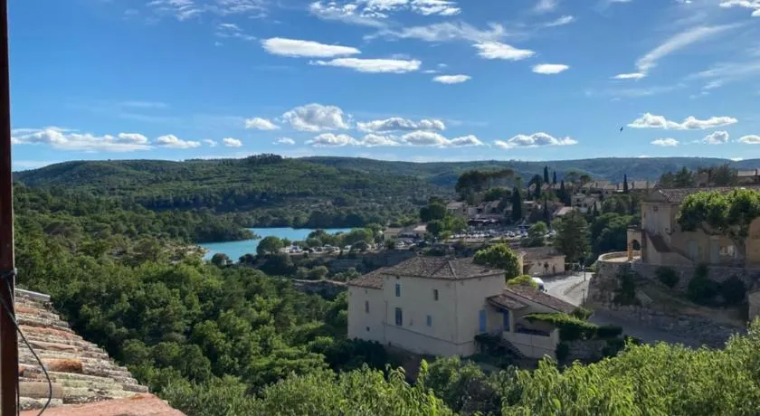 Maison de village à Esparron de verdon vue lac - Image 1