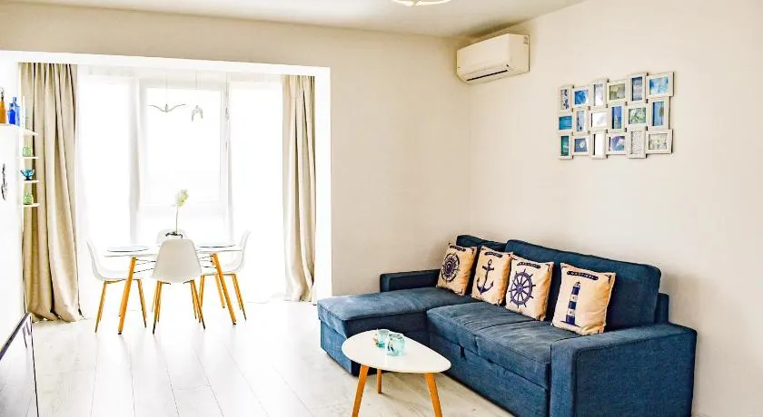 Mediterranean Style Apartment - Image 1