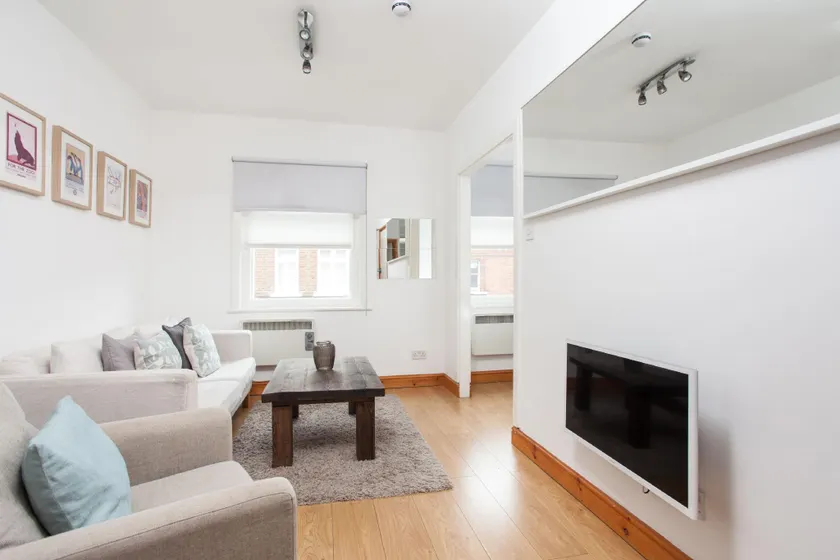 Basic Apartment for Two Amazing Location - Image 1