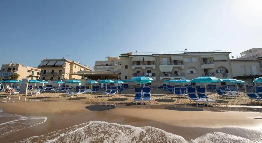 Albergo La Sirenella - Image 1