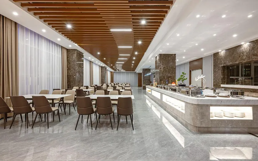 Weina International Hotel (Lanzhou Zhonghai Plaza Provincial Central Hospital) - Image 1