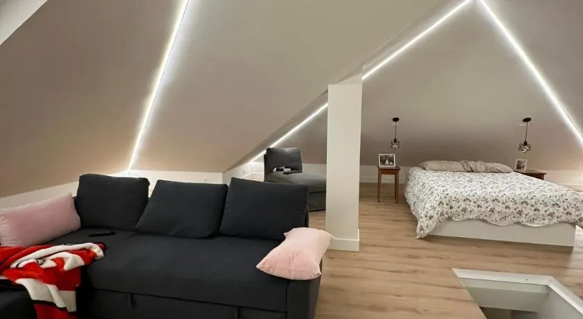ATICO diáfano en VILLA DE LUJO - Image 1