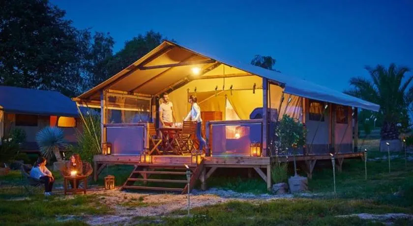 Camping Les Vertes Feuilles - Image 1