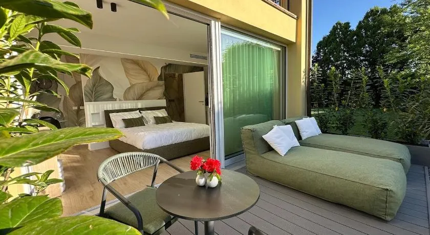 Grenier Blanc in Villa Suite ingresso indipendente - Image 1
