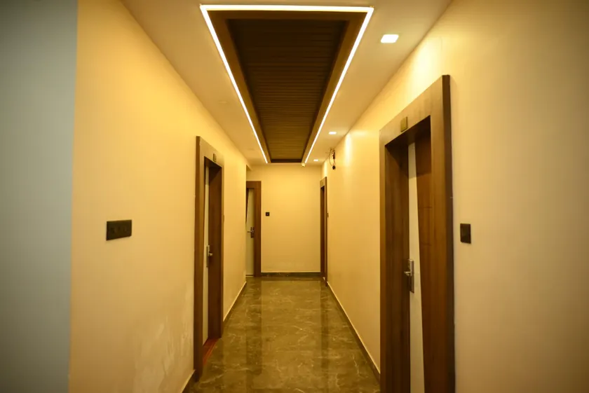 Hotel O Oxy Kings Inn - Image 1
