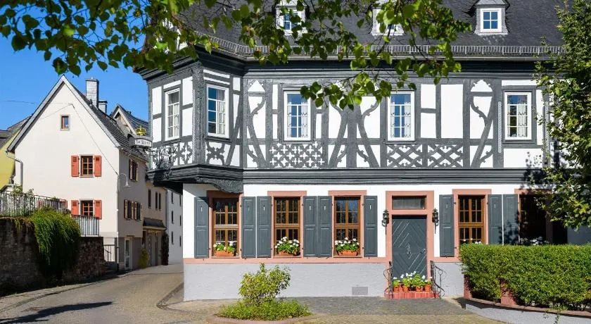 Krone Martinsthal - Image 1