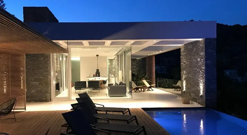 A - Luxury Villas - Image 1