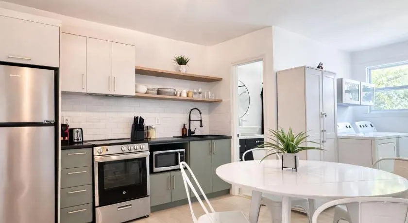Little Gem - 2 Beds - AC - 5 min Downtown - Image 1