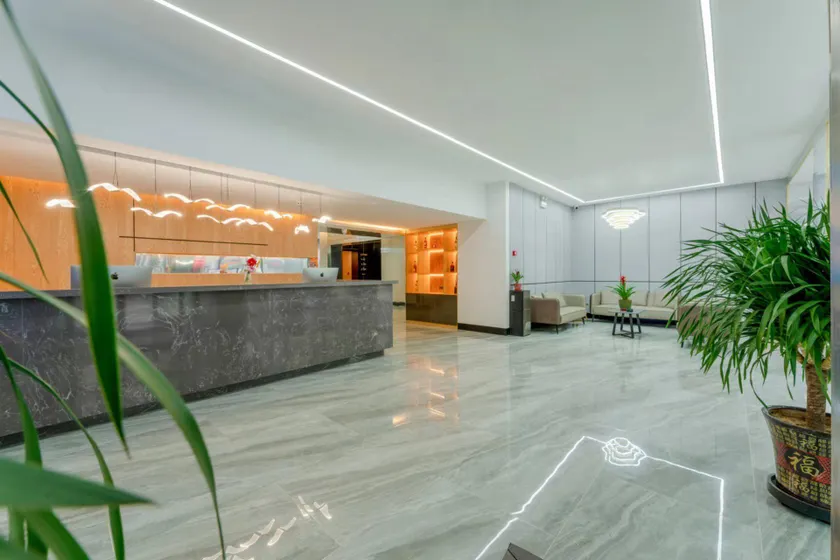 Jiulong Youpin Hotel - Image 1