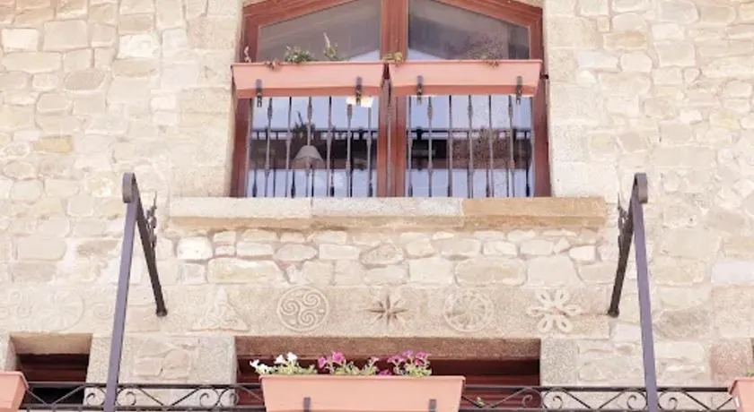 Acogedora casa rural en el centro de Navarra - Image 1