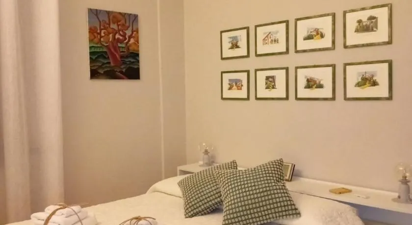 Sunset Guest House - Image 1