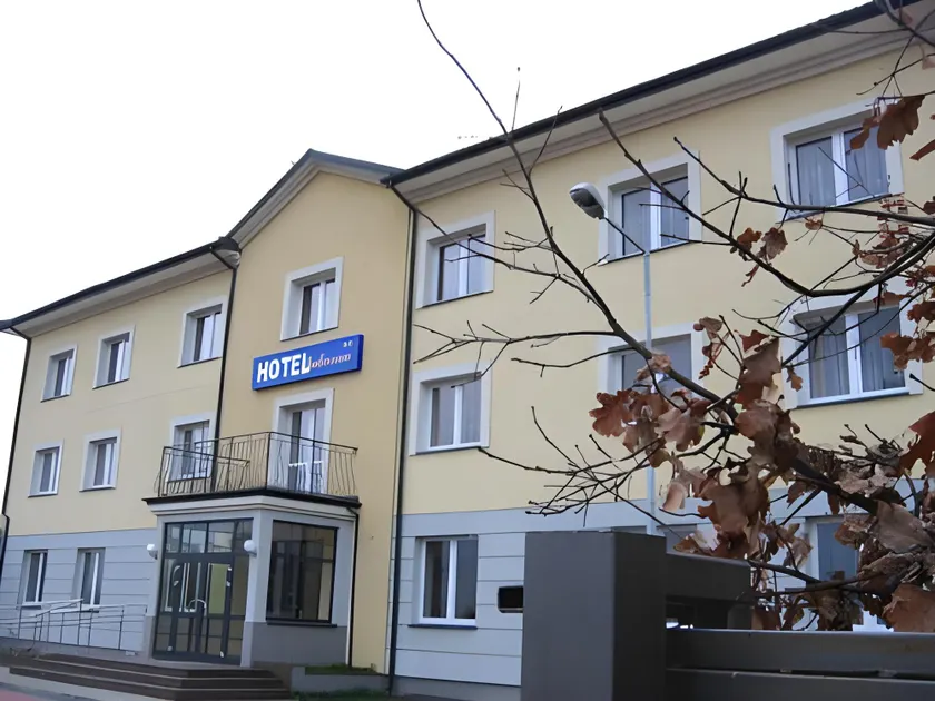 Hotel Julianów - Image 1