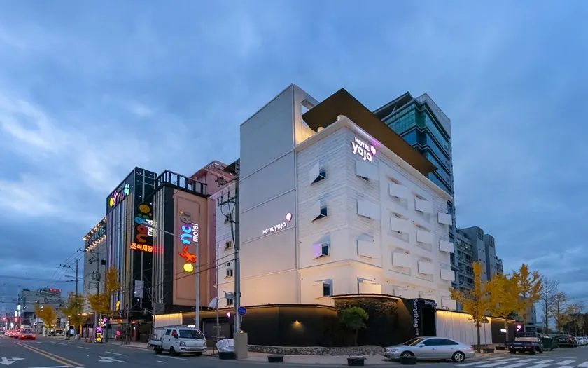 Hotel YAJA Daegu Seongseo - Image 1