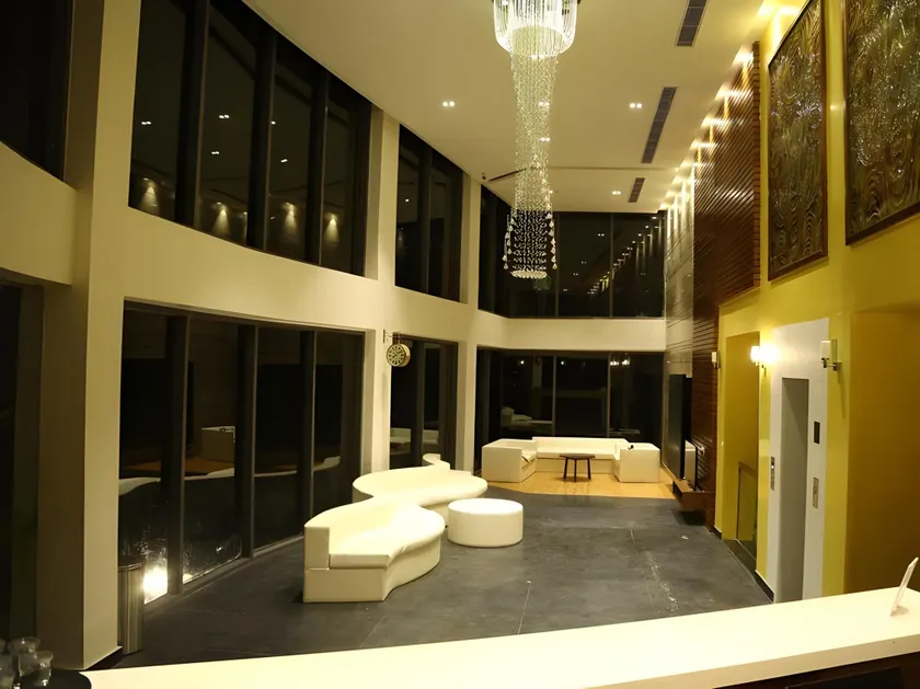 Wood Creek Resort & Spa Kasauli - Image 1