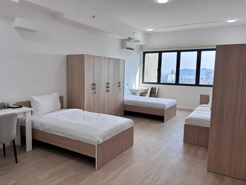 Upper Hotel Suites - Image 1