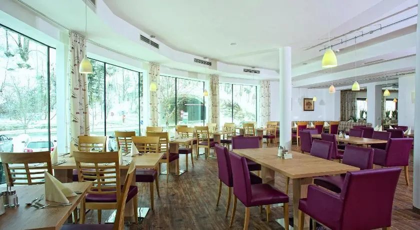 Hotel ALPINA - Image 1