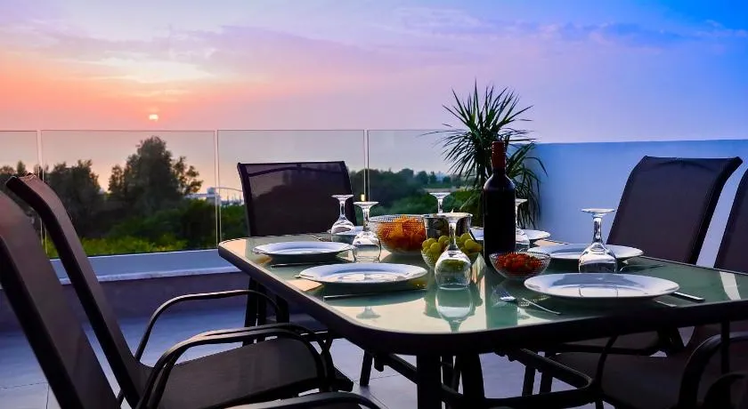 Sophia's Seaview Luxury Villas - Image 1