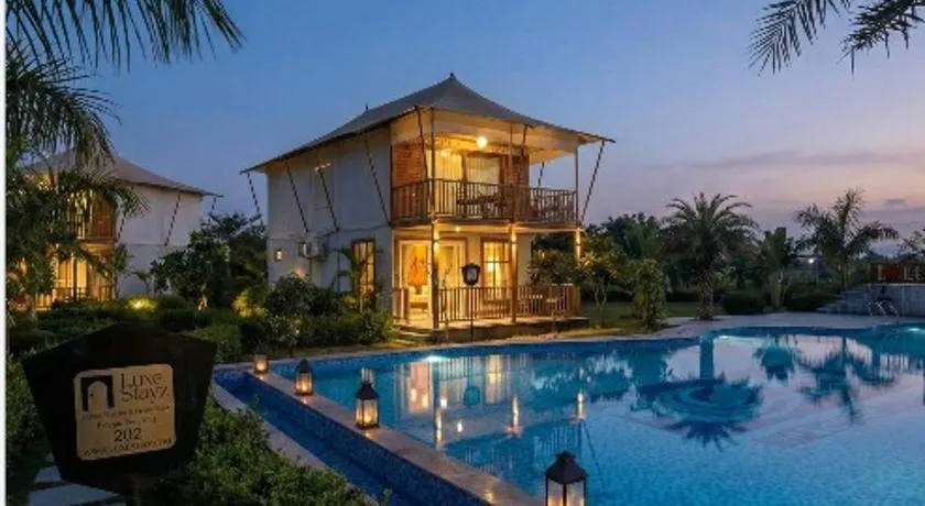 Luxe Stayz Signature Pushkar - Image 1