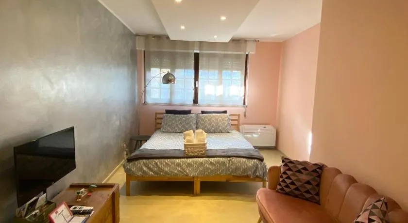 Bellagio Cool Flat - Private Parking & Rooftop terrace - Image 1