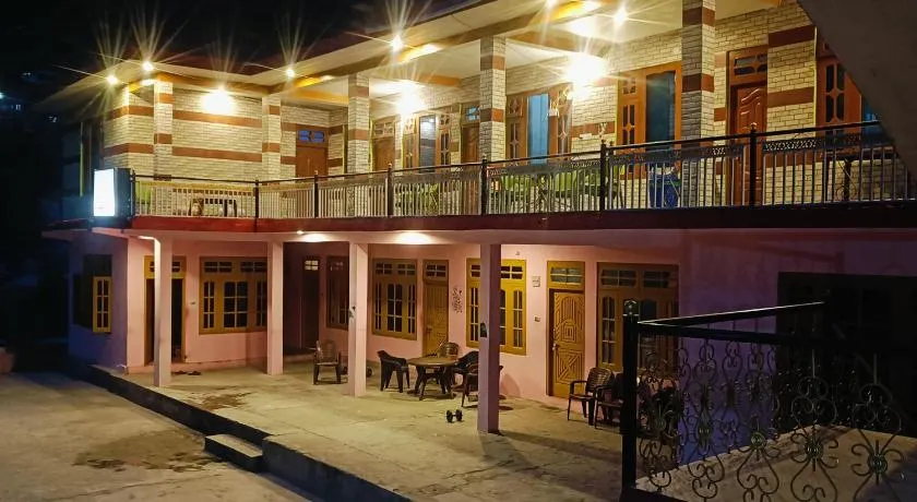Chojh Inn Guest House - Image 1