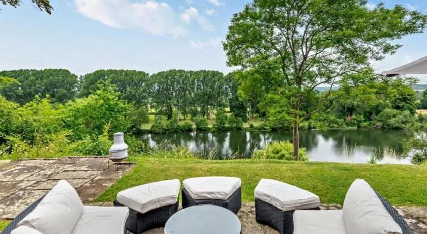 Charmante maison de vacances adaptée aux familles avec barbecue et jardin | Vue lac | Avec animaux acceptés - Image 1