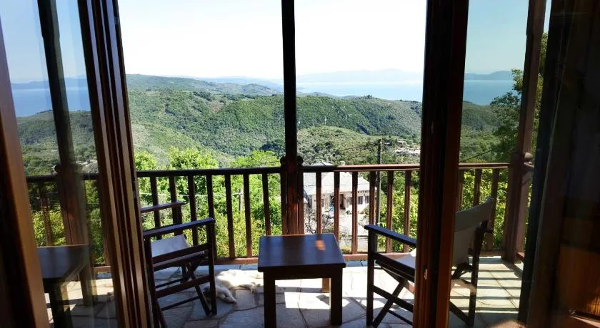 Stay Horizon #P1, Milies - Image 1