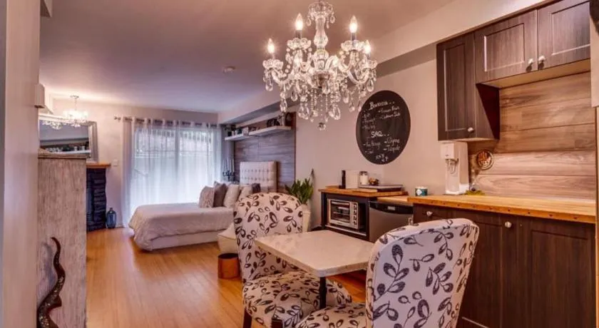 Cozy Loft in the Heart of St-Sauveur Village! - Image 1