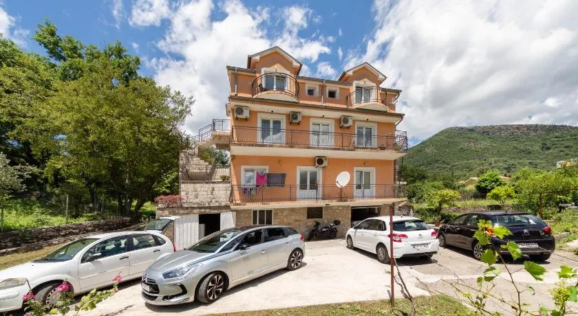 Apartments Pelle - Image 1