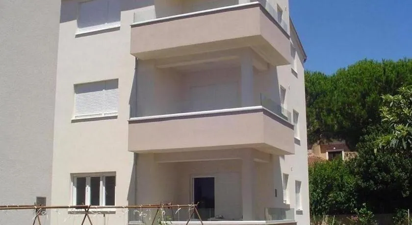 Apartments by the sea Turanj, Biograd - 24791 - Image 1